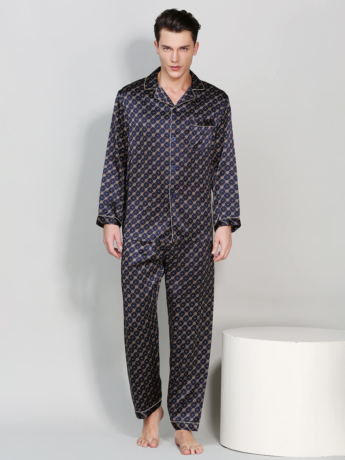 16 Momme Mens Luxurious Fashion Printed Silk Pajamas Set