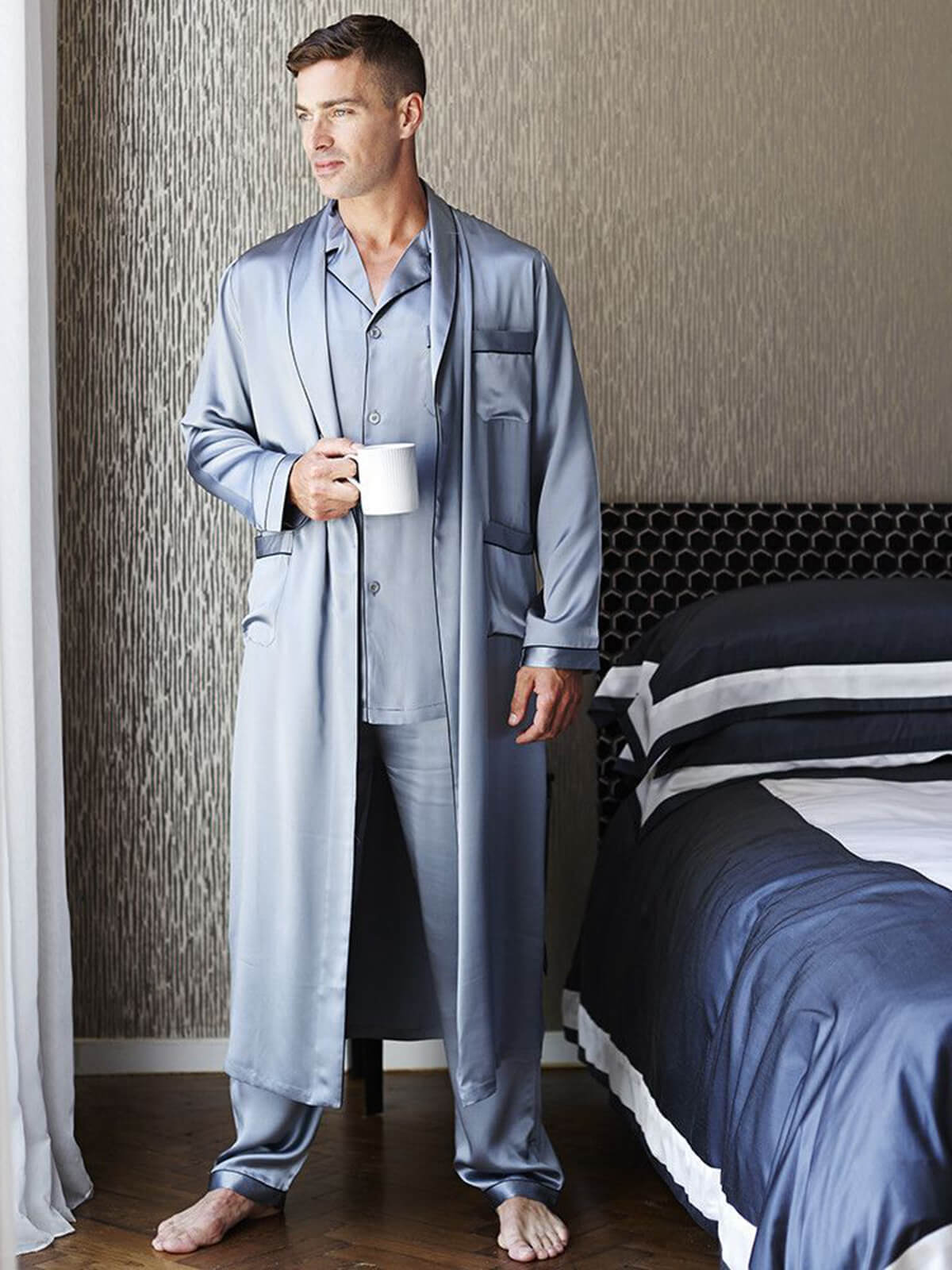 Best men's silk long pajamas Set Luxury Silk Pajamas Robe Set with