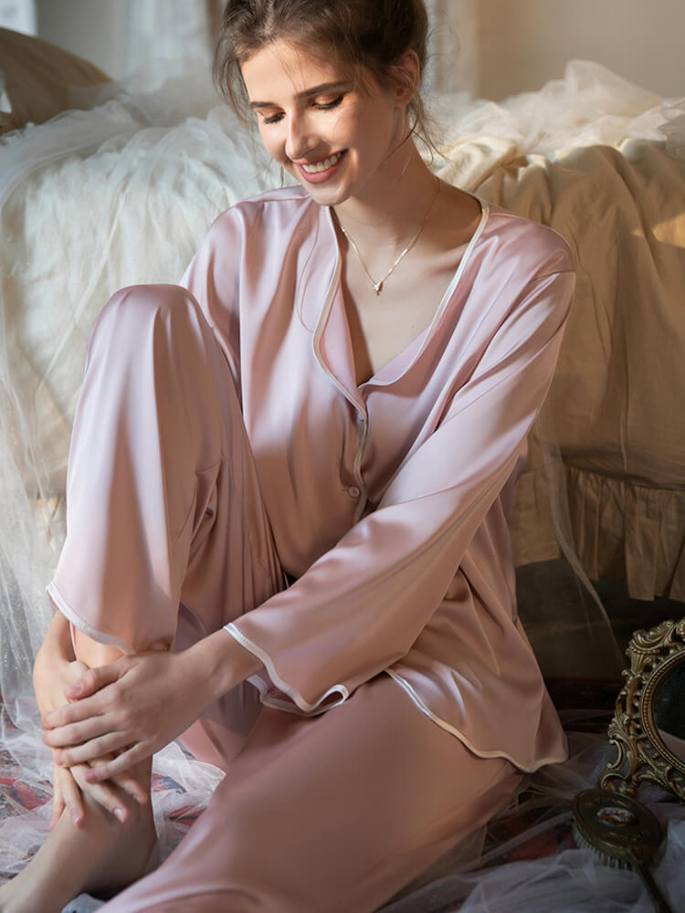 22 Momme Elegant Contrast Piped Silk Pajama Set with Wavy Hem