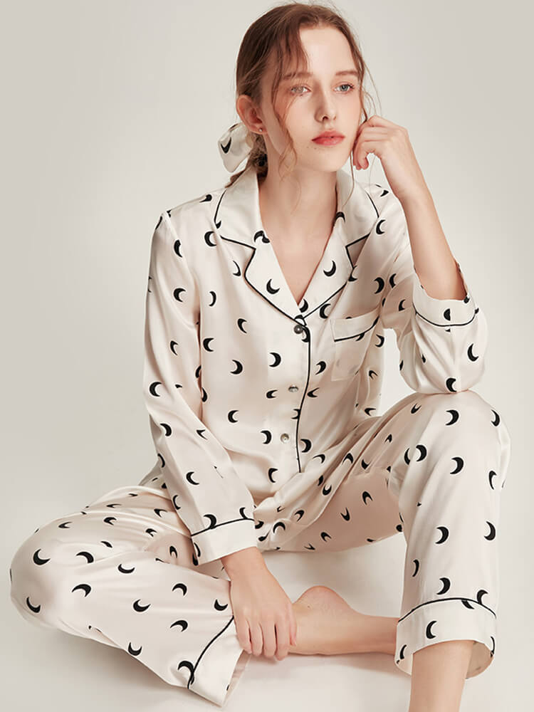 Women Long Sleeve Black Crescents Print 100% Silk Pajamas Set
