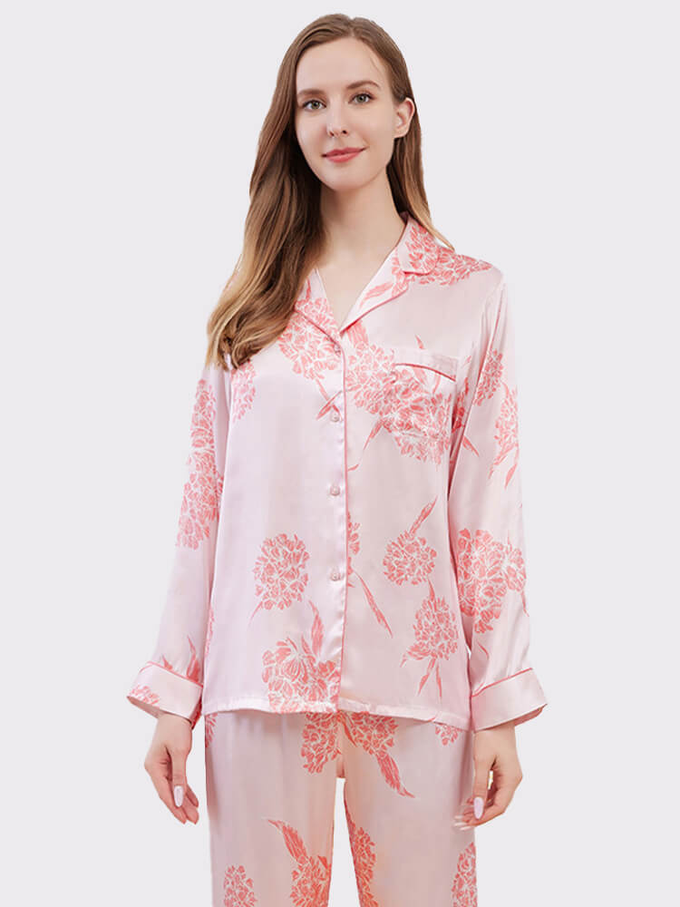 19 Momme Pink Hydrangea Printed Long Sleeve Silk Pajamas Set