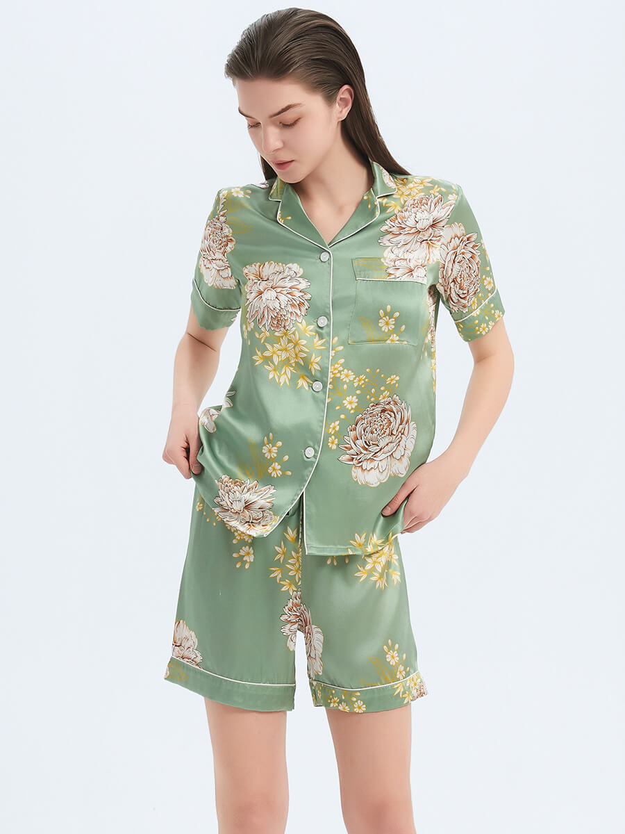 22 Momme Sage Green Floral Print Short Sleeve Silk Pajama Set