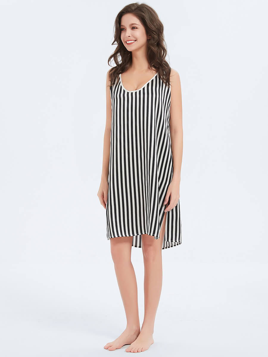 Vacation Black and White Striped Printed Loose Fit Silk Chemise