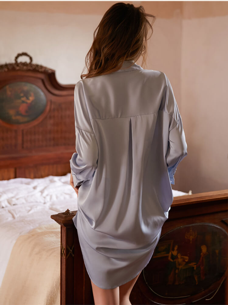 22 Momme Relaxed Fit Pointed Collar Silk Button-Down Sleep Shirt