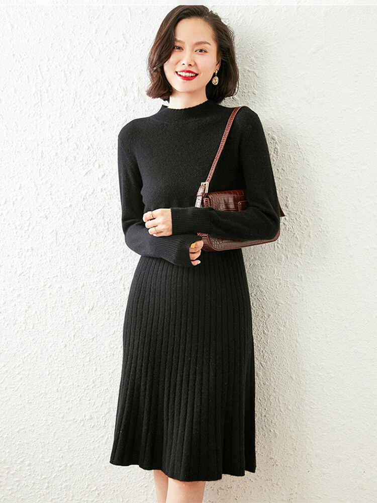 Elegant Long-Sleeve Ribbed Knit Mock Neck Cashmere Midi Dress