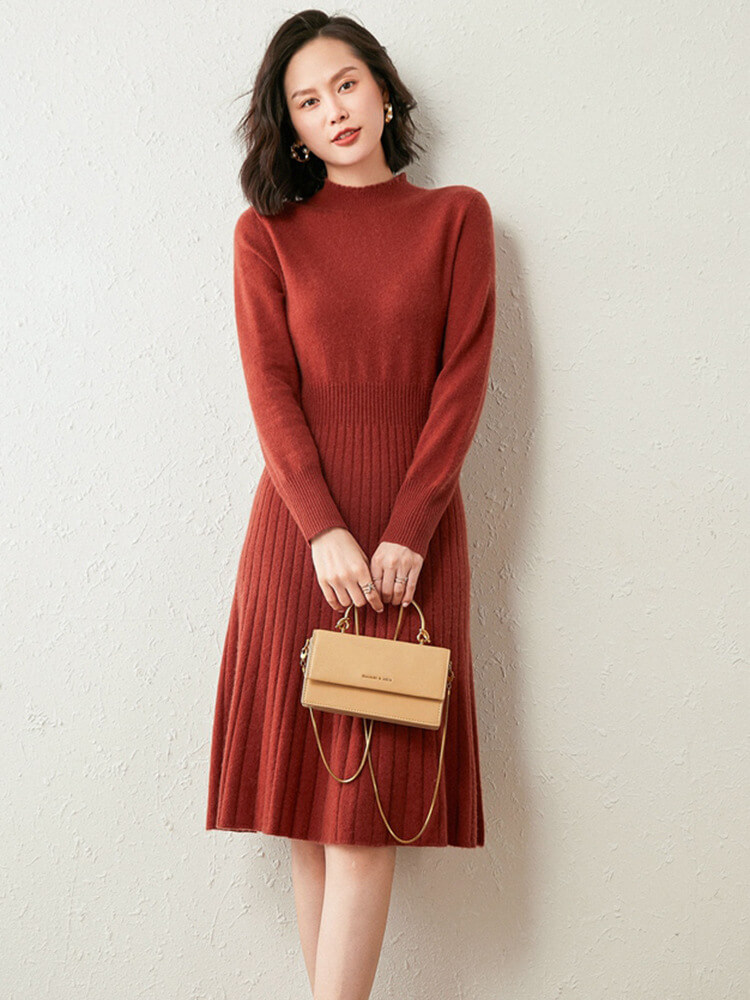 Elegant Long-Sleeve Ribbed Knit Mock Neck Cashmere Midi Dress